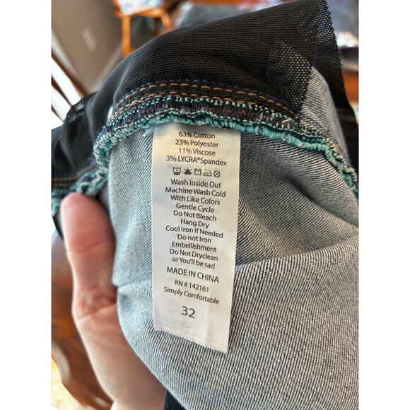 Lularoe Distressed Skinny Jeans Medium Light Wash Size 32 - Picture 4 of 6